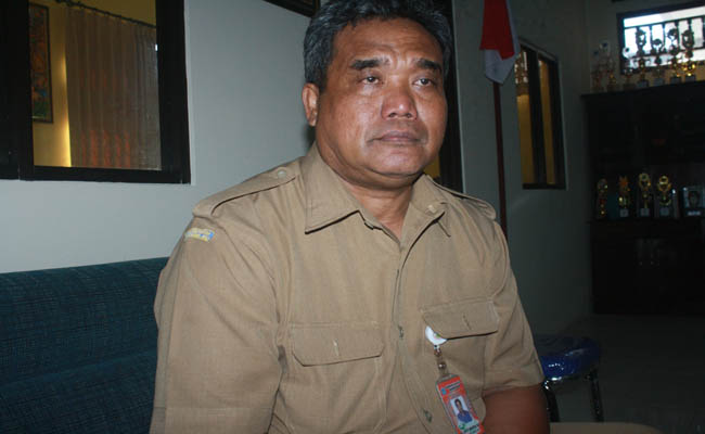 Kepala SMP Negeri 10 Denpasar, I Ketut Sukarta