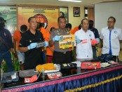 Polres Badung menggelar konferensi pers terkait penangkapan 7 pelaku penyalahguna narkoba, Kamis, 29 Maret 2018 - foto: Istimewa