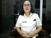 Kepala SMA Negeri 7 Denpasar, 
Cokorda Istri Mirah Kusuma Widiawati - foto: Koranjuri.com