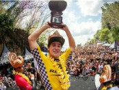 Jack Robinson peselancar asal Australia Barat menjuarai ‘Rip Curl Cup 2018’ yang digelar di Pantai Padang Padang, Pecatu, Bali - foto: Ari Wulandari/Koranjuri.com