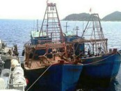 Kapal ikan asing berbendera Vietnam yang disergap KRI Wiranto-379 di perairan Natuna - foto: Istimewa