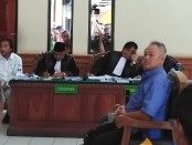 Tomy Winata (TW) hadir sebagai saksi korban dalam persidangan di PN Denpasar terkait sidang kasus dugaan penggelapan dan pemberian keterangan palsu pada akta otentik dengan terdakwa Harjanto Karjadi, Selasa, 3 Desember 2019 - foto: Koranjuri.com