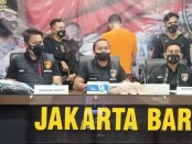 Satu pelaku diamankan oleh kepolisian Resort Metro Jakarta Barat dalam kasus pencurian - foto: Istimewa