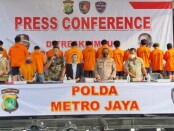 Subdit IV Tim Siber Ditreskrimsus Polda Metro Jaya mengungkap dan menangkap 13 tersangka kasus pinjaman online (fintech) ilegal dari 105 aplikasi - foto: Istimewa