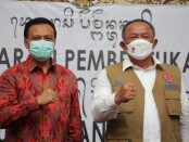 Sekda Provinsi Bali Dewa Made Indra (kiri) bersama Ketua Badan Penanggulangan Bencana (BNPP) Pusat Letjen TNI Ganip Warsito - foto: Istimewa