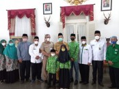 Pelepasan empat putra daerah Kabupaten Purworejo untuk berangkat ke Palembang mengikuti Festival Anak Sholeh Indonesia (FASI) Ke-11 tahun 2022, Senin (21/03/2022) - foto: Sujono/Koranjuri.com