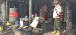 Sidak Pengrajin Arak Gula di Karangasem, Satpol PP Sita 145 Liter Arak Siap Edar