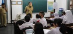 Hari Pertama Masuk Sekolah, Bupati Purworejo Lakukan Sidak