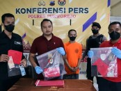 AA (24), seorang pemuda warga Desa Hardimulyo, Kecamatan Kaligesing, Kabupaten Purworejo ditangkap polisi karena diduga mengedarkan uang palsu - foto: Sujono/Koranjuri.com