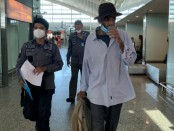 Sempat menggelandang di Bali, Pradeep Kumar Xplorer atau PKX seorang warga negara India akhirnya dideportasi ke negaranya - foto: Istimewa