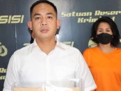 NR menyerahkan diri ke Polres Jakarta Barat dalam kasus penipuan dan penggelapan uang Rp 45 juta - foto: Istimewa