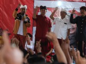 Calon Gubernur dan Wakil Gubernur Bali nomor urut 1, Wayan Koster-Tjok Oka Artha Ardhana Sukawati (Koster-Ace) menggelar kampanye di sejumlah titik di Kabupaten Karangasem - foto: Istimewa