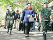 Pangdam IX/Udayana Mayjen TNI Benny Susianto bersama rektor Unud Prof. Dr., dr., AA Raka Sudewi, Sp.S (K) - foto: Istimewa