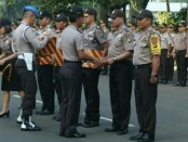 Apel pamen dan Acara kenaikan pangkat Personel Polda Metro Jaya (PMJ) - foto: Istimewa