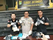 Kabid Humas Polda Metro Jaya, Kombes Raden Prabowo Argo Yuwono mengekspos kasus pembegalan yang menewaskan korbannya seorang perempuan - foto: Bob/Koranjuri.com