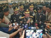 Kapolri Jenderal Tito Karnavian resmi melantik Komjen Pol Ari Dono Sukmanto menjadi Wakapolri, menggantikan Syafruddin yang ditunjuk sebagai MenPAN-RB - foto: Bob/Koranjuri.com