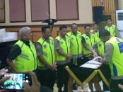 Polda Metro Jaya melakukan penandatanganan Pakta Integritas bersama Sekolah Inspektur Polisi Sumber Sarjana (SIPSS) tahun ajaran 2020 - foto: Bob/Koranjuri.com