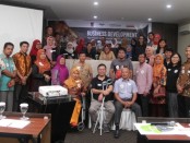 Pelatihan UMKM bertajuk 'Business Development High Impact SME's Development Program in Sumatera'. Pelatihan yang diinisiasi Business & Export Development Organization (BEDO) bekerja sama dengan Sampoerna, Tbk ini mendorong pelaku UMKM menyiapkan produk siap ekspor - foto: Istimewa
