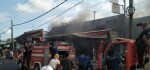 Api Lalap Sebuah Kios di Sukawati