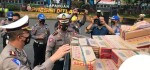 Baksos Ramadhan, Ditlantas Polda Metro Jaya Bagikan 5 Ton Beras