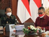 Gubernur Bali Wayan Koster (kiri) dan Kepala Perwakilan wilayah Bank Indonesia (KPwBI) Provinsi Bali Trisno Nugroho (kanan) - foto: Istimewa