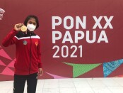 Anny Pandini sumbang emas pertama tim Judo Bali di PON XX Papua - foto: Yan Daulaka/Koranjuri.com