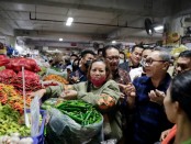 Menteri Perdagangan Zulkifli Hasan memantau harga sembako di pasar Badung, Rabu, 21 September 2022 pagi - foto: Istimewa