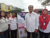 Keterangan gambar : Ketua DPD Partai Perindo Kabupaten Sukoharjo, Buntor Wijanarko S.E ( tengah) bersama jajaran pengurus / Foto: Koranjuri