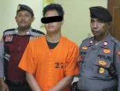 Satuan Reserse Kriminal Bandara Ngurah Rai Bali menangkap pelaku pencurian koper milik WNA Australia. Pelaku berinisial WES (27) asal Sumatera Utara - foto: Istimewa