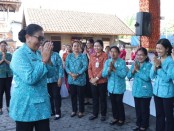 Kunjungan Manggala Utama PAKIS Bali Putri Suastini Koster di empat desa di Kecamatan Banjarangkan dan Dawan - foto: Istimewa